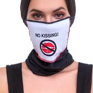 Face/ Neck Bandana Reversable- Black/ Red Lips